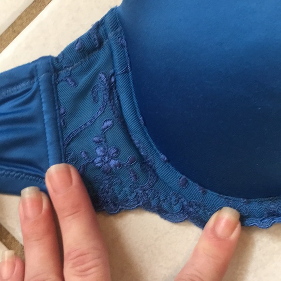 STRAPLESS WONDER BRA - Picture 10 of 11